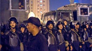 عدد من عناصر الشرطة المصرية - ا ف ب