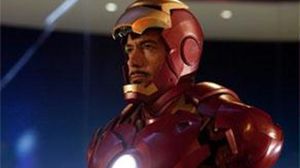 الممثل الأمريكي روبرت داوني بدور الرجل الحديدي - ا ف ب
