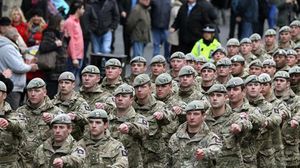 أكثر من 24 ألف جندي من القوات المسلحة البريطانية انضموا حتى الآن إلى برنامج بطاقة امتيار الدفاع 