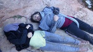 جثتا شاب وفتاة من المتسلقين المفقودين في جبل باب دنيا بسيناء - فيس بوك 