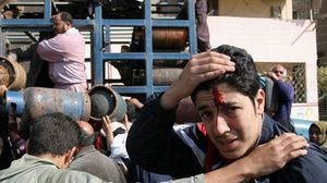 معارك "الخبز" و"البوتاجاز" توقع قتلى وجرحى بسوهاج - الصحافة المصرية