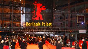 يعتبر "برلين السينمائي" مهرجانا شعبيا مختلفا عن مهرجان "كان" النخبوي - أرشيفية