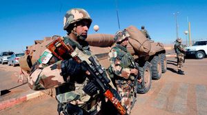 الجيش الجزائري يشدد الأمن على الحدود مع مالي - أرشيفية
