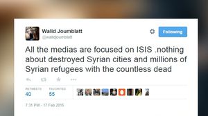 تغريدة جنبلاط في تويتر باللغة الإنجليزية ينتقد فيها تجاهل الإعلام جرائم الأسد - عربي21