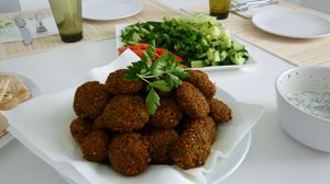 تصدرت الأطباق العربية قائمة الأطباق النباتية المفضلة في العالم- أرشيفية
