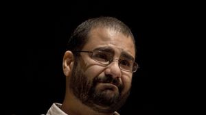 علاء عبد الفتاح هو أحد الرموز الشبابية لثورة 25 يناير - أرشيفية