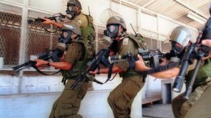 استنفار واسع في سجون الاحتلال الإسرائيلي - (عربي21)