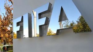اعتبر الفيفا أن عقود اللاعبين والمدربين الأجانب في أوكرانيا معلقة حتى 30 حزيران/ يونيو- أرشيف