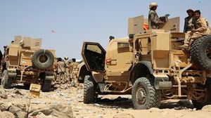 الجيش اليمني سيطر على مخزن مليء بالذخيرة في جبل حلبان - أرشيفية