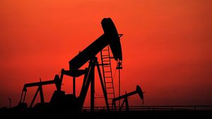 تبحث مصر عن مصادر إضافية لاستيراد الخام، بعدما أوقفت "أرامكو" السعودية شحنات المنتجات النفطية العام الماضي