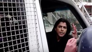 هند الفايز قالت إنها تعرضت للاعتداء خلال فض الاعتصام- يوتيوب