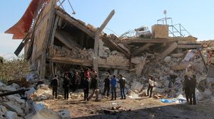 مصدر مقرب من النصرة: الجبهة "غير مشمولة بوقف إطلاق النار" وتريد تجنيب المدنيين القصف - ا ف ب