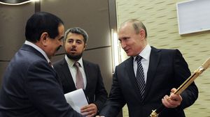 تبادل كل من الرئيس الروسي وملك البحرين الهدايا عربونا على توطيد العلاقات بين البلدين- سبوتنيك