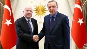 لقاء أردوغان مع السيناتور الجمهوري ماكين تجاوز ساعة - الأناضول