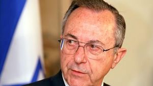 موشيه آرنس وزير الدفاع الإسرائيلي الأسبق- أرشيفية