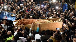 شارك الآلاف في جنازة الشيخ عمر عبد الرحمن بمسقط رأسه في مدينة الجمالية بالدهقهلية- وكالات