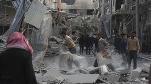 الغوطة شهدت خلال الأيام الماضية مجزرة بالطيران راح ضحيتها مئات المدنيين- الأناضول