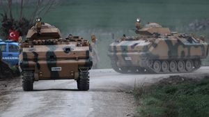 تعزيزات تركية وصلت إلى الحدود مع سوريا- الأناضول
