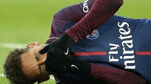 تعرض نيمار لإصابة قوية خلال مباراة مارسيليا التي انتهت بفوز سان جيرمان- فيسبوك