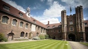 جامعة كامبريدج تعد من أغنى الجامعات البريطانية- جيتي