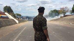 جندي برازيلي قبالة الحدود مع فنزويلا- تويتر