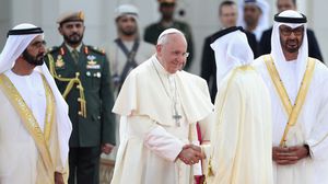 أقام البابا في الإمارات أول قداس في شبه الجزيرة العربية - جيتي