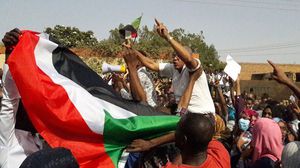 حزب الأمة السوداني قال إن الأمن اعتقال أمينته العامة وابنة زعيم الحزب خلال الاحتجاجات- جيتي 
