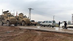 القامشلي السورية شهدت توترات عدة بين دوريات روسية وأخرى أمريكية- جيتي