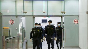 أكد رئيس الوزراء الجزائري ارتفاع عدد الإصابات بفيروس كورونا في البلاد إلى 45 شخصا- جيتي