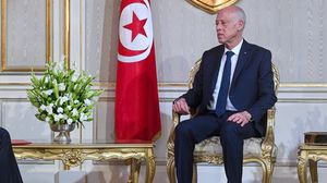 سعيد سبق أن تعهد خلال حملته الانتخابية بزيارة الجزائر وتحسين العلاقات معها- الأناضول