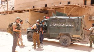 مرتزقة من قوات فاغنر مع مقاتلين من جماعة حفتر في بنغازي- تويتر