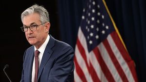 باول: أسعار الفائدة ستظل منخفضة وستستمر مشتريات السندات من جانب مجلس الاحتياطي الاتحادي- جيتي