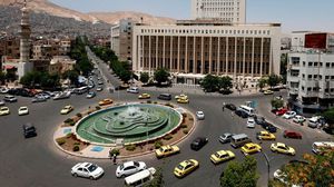  بحسب ناشطين فإن السفارة الإيرانية بدمشق هي من تتولى إدارة وتمويل هذا المركز- جيتي