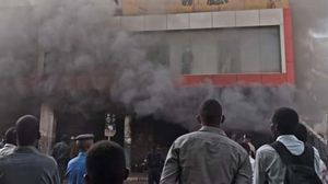 ذكرت وكالة الأنباء السودانية الرسمية أنه تمت السيطرة على الحريق ولا توجد خسائر في الأرواح- سونا