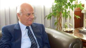 جان عبيد كان وزيرا في حكومات لبنانية سابقة- الأناضول