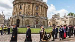 رفضت رئيسة الكلية في أوكسفورد طلبات لإلغاء محاضرة لوش- موقع الجامعة