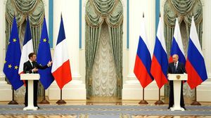 الحوار يتعلق بمسألة إمكانية اعتراف موسكو بجمهوريتي دونيتسك ولوغانسك - جيتي 