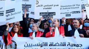 أكد مصدر خاص لـ"عربي21" أن القرار القضائي بوقف تنفيذ العزل شمل 47 قاضيا من مجموع 57 شملهم مرسوم الرئيس- جيتي
