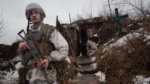 يحاول الجيش الروسي محاصرة سيفيرودونيتسك والسيطرة عليها منذ أسابيع- جيتي