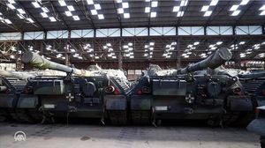 بولندا تعلن تسليم أوكرانيا أول دفعة من دبابات ليوبارد-2، بالتزامن مع الذكرى الأولى للحرب الروسية. (الأناضول)