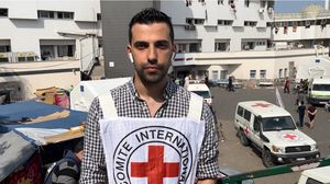 هشام مهنا أكد أن هناك تدهورا مرعبا ومتزايدا في الأوضاع الإنسانية بقطاع غزة- عربي21