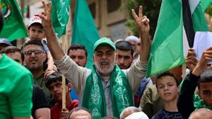 ترفض الحركة أي تفاوض على تبادل الأسرى دون وقف الحرب على غزة - جيتي