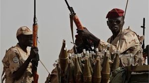 ويتهم الدعم السريع بارتكاب جرائم حرب في السودان - الأناضول 