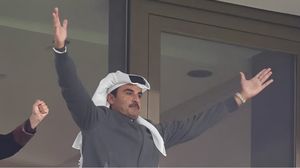أمير قطر حضر اللقاء رفقة أبنائه- الاتحاد القطري لكرة القدم