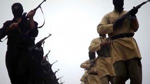 مقاتلون من "داعش" في صورة بثتها مؤسسة الفرقان الإعلامية - أ ف ب
