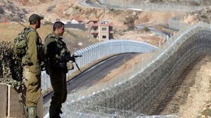 إسرائيل بنت جدارا أمنيا على الحدود مع سوريا في منطقة الجولان - (أرشيفية)
