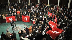 البرلمان التونسي عقب إقرار الدستور - أرشيفية