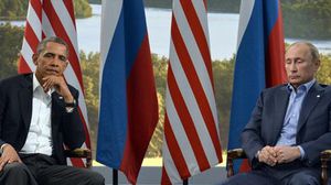 أوباما قرر تجميد أرصدة وحظر ابرام أي صفقات مع 20 روسيا ومصرفا روسيا (أرشيفية)