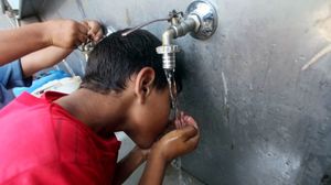 ذكرت مؤسسة بيتسيلم أن هناك تمييز في كميات المياه المخصّصة للإسرائيليين والفلسطينيين(أرشيفية)