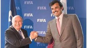 تناول اللقاء عددا من الموضوعات المتعلقة باستضافة قطر لمونديال 2022 - أرشيفية